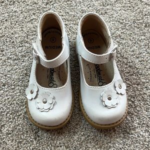FootMates Girls White leather shoe